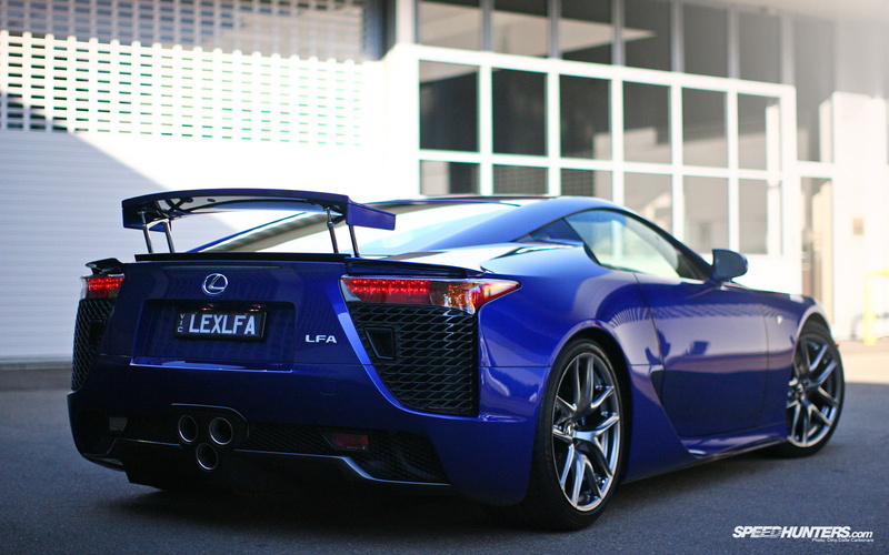 1080P, mode of transportation, transportation, lexus, city, blue, architecture, retro styled, lfa, modern, land vehicle, car, lighting equipment, toy