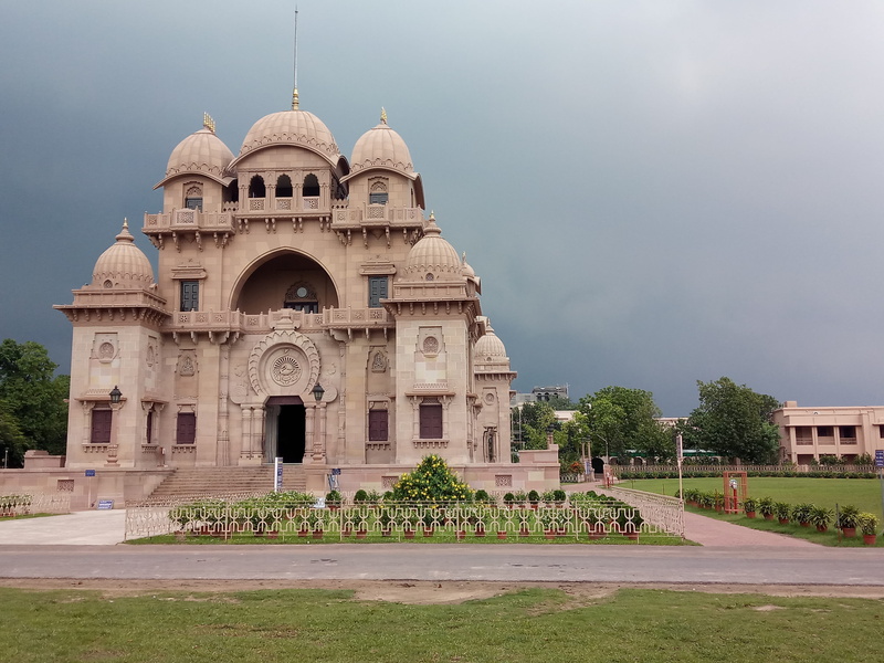 religion, facade, travel, outdoors, plant, day, dome, tourism, sky, building, tree, building exterior, city, ramakrishna math, nature, arch, 4K, incidental people
