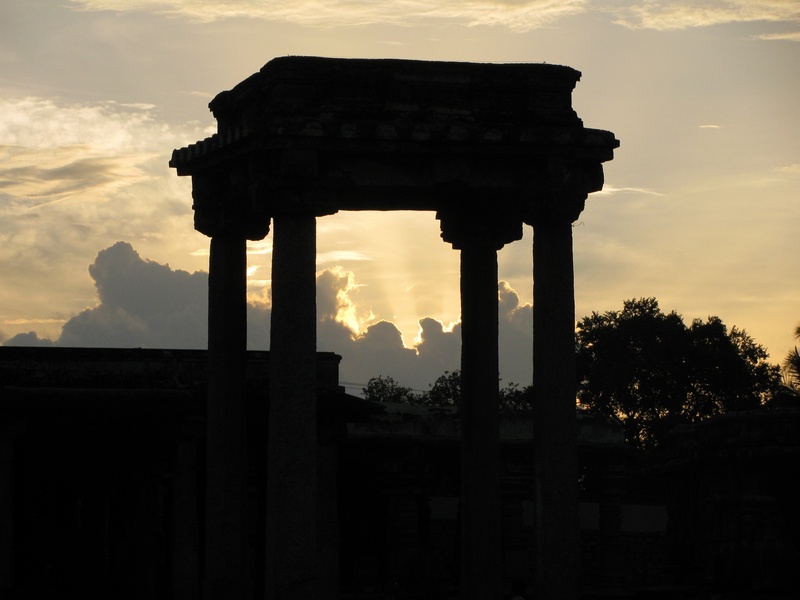 ruined, old ruin, architecture, 2K, belur, no people, outdoors, evening, travel destinations, archeology, building, archaeology, built structure, columns