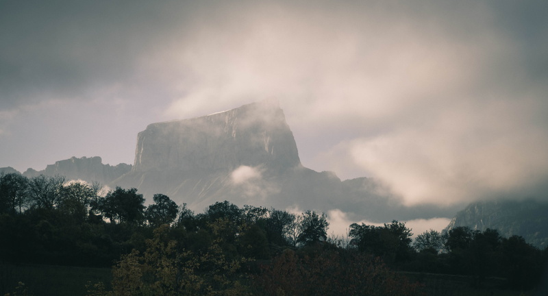 tranquil scene, cloud - sky, travelling, forest, tree, sky, environment, hd, cloudy, background, weather, hd, photography, fog, land, day, tranquility