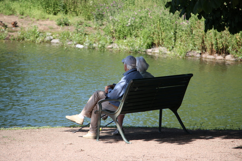 the lake, day, wood, leisure activity, water, chair, sitting, adult, relaxation, bench, full length, men, lifestyles, outdoors, senior adult, old-timer