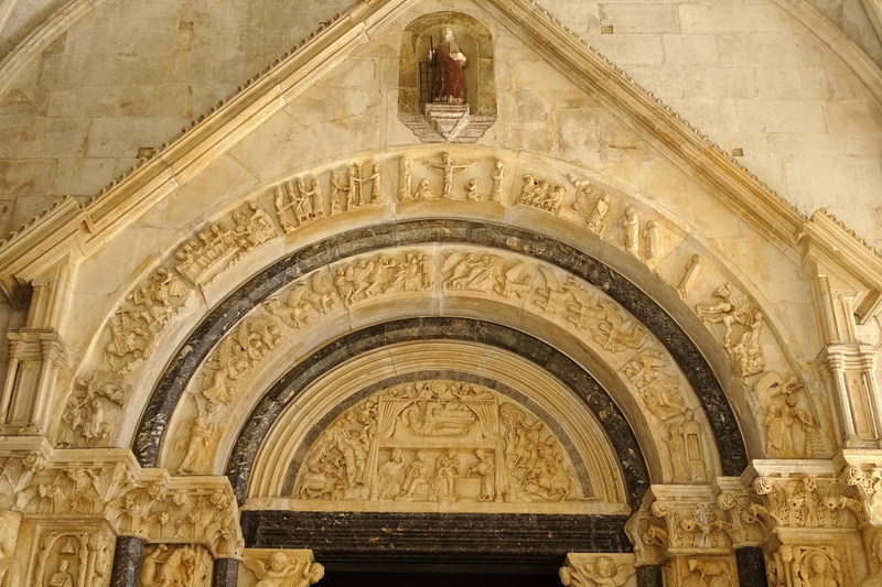 unesco, faith, building exterior, place of worship, history, church, carving, built structure, arch, croatia, ceiling, day, building, 5K, travel destinations