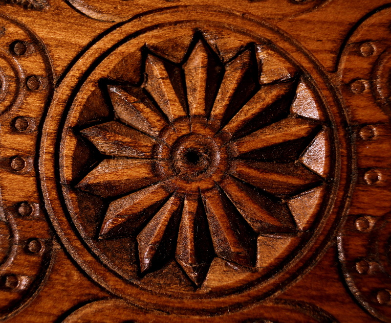 ornate, design, floral pattern, backgrounds, 4K, directly below, decoration, brown, no people, flower, craft, full frame, pattern, architecture and art