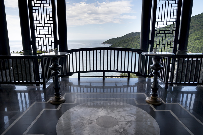 da nang, indoors, built structure, indoor, railing, living room, home, metal, nice, day, modern, holiday, intercontinental, luxury, architecture, empty