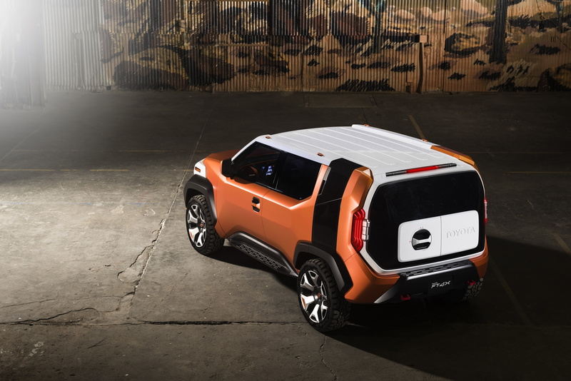 5K, concept, Toyota FT-4X, orange, 2017 New York Auto Show