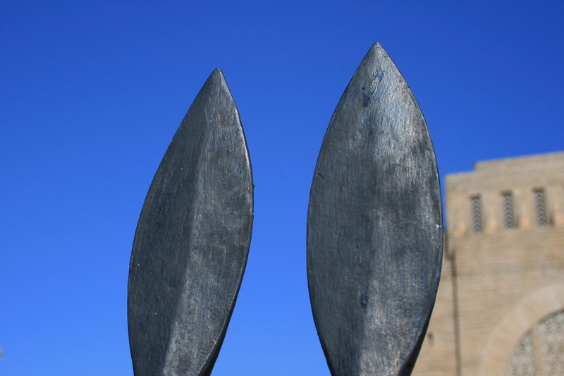 shape, nature, circle, architecture, voortrekker, building exterior, Tips, sharp, built structure, pattern, design, blue, assegai tips, strength, Assegai