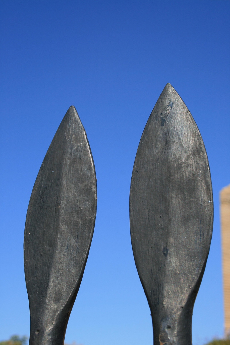 4K, architecture, assegai tips, Weapon, historic, shape, Assegai, day, no people, metal, sculpture, nature, voortrekker monument, geometric shape, built structure