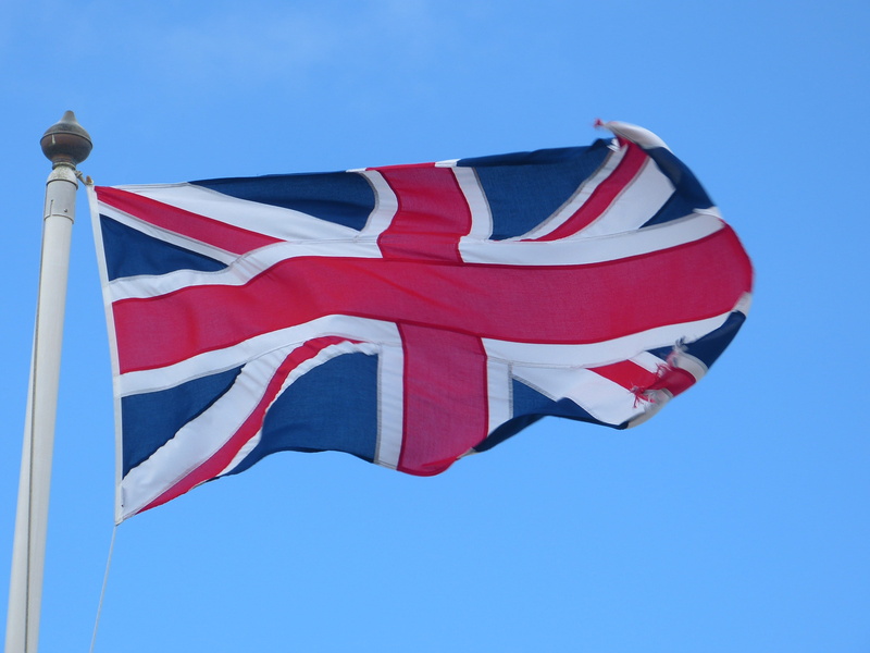 cross, United Kingdom, flutter, no people, outdoors, patriotism, independence, Union Jack, white color, environment, 4K, waving, Flag, striped, red, sky