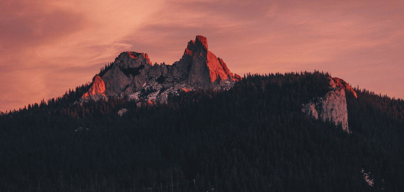 covered, outdoors, 4K, mountain, plant, scenics - nature, nature, ridge, sunset, sky, rocks, solid, pine tree, highland, cliff, sun, rock - Object, trees