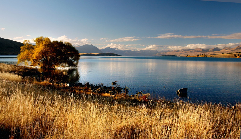 photos, seashore, CC0, water, Sony DSLR-A580, scenics, Landscape, geo tagged, 1080P, lake, tekapo, shy, blue, mountain, Island  Lake, sky, NZ, Evening
