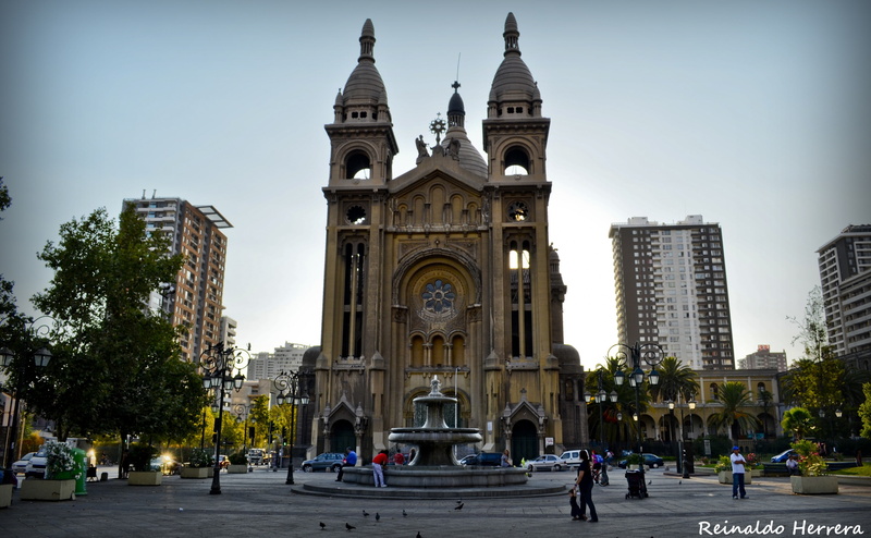 facade, nature, sacramento, 4K, outdoors, belief, South America, day, arch, travel destinations, street, group of people, architecture, religion, place of worship
