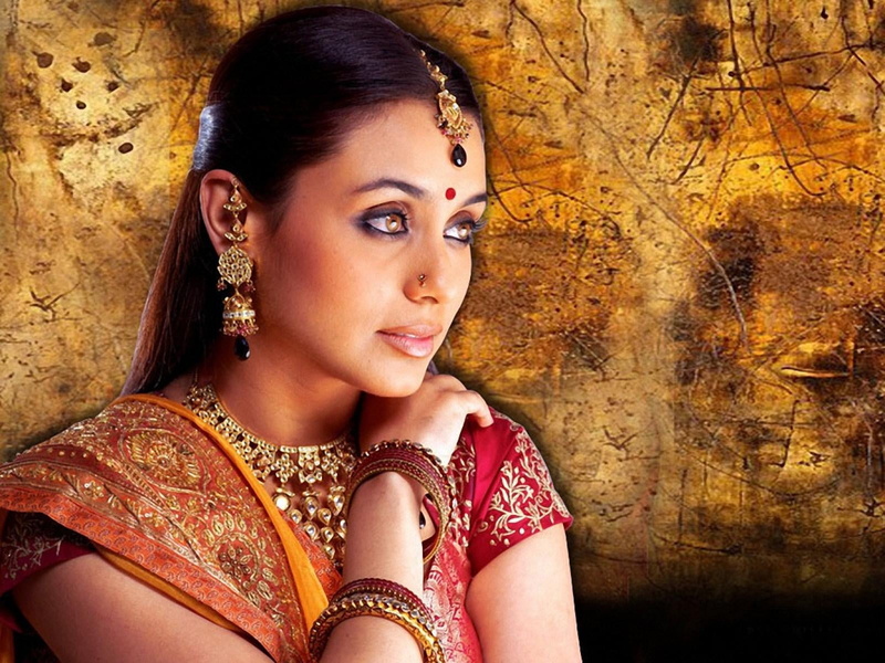 young women, adult, clothing, rani, young adult, s, headshot, beauty, parure, fashion, sari, jewelry, 720P, one person, Rani Mukherjee, portrait, set