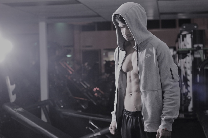 real people, one person, young men, hoody, handsome, abs, waist up, 5K, hooded shirt, hoodie, guy, clothing, lifestyles, indoors, technology, adult, tan