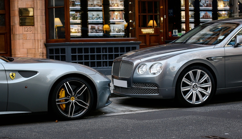 drive, style, sports, automobile, bentley, personal land vehicle, supercar, reflection, fast, motor, technology, vehicle, sidewalk, sports car, no people