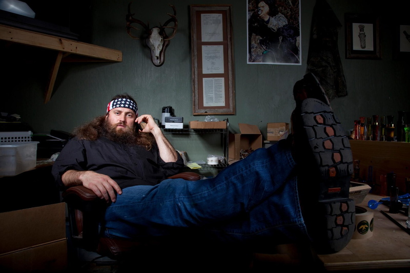 Harley Davidson, three quarter length, Discovery Channel, Duck Dynasty, beard, living room, blue, National Geographic, real people, domestic room, home interior