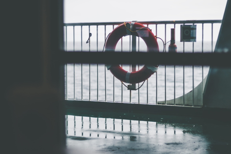 boat, lost, orange, day, waterfront, 5K, window, no people, railing, protection, swimming pool, photo, emergency equipment, life belt, architecture, railings
