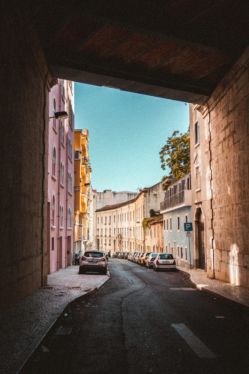 land vehicle, architecture, mode of transportation, lisboa, transportation, sky, tunel, 5K, clear sky, direction, no people, street, nature, motor vehicle