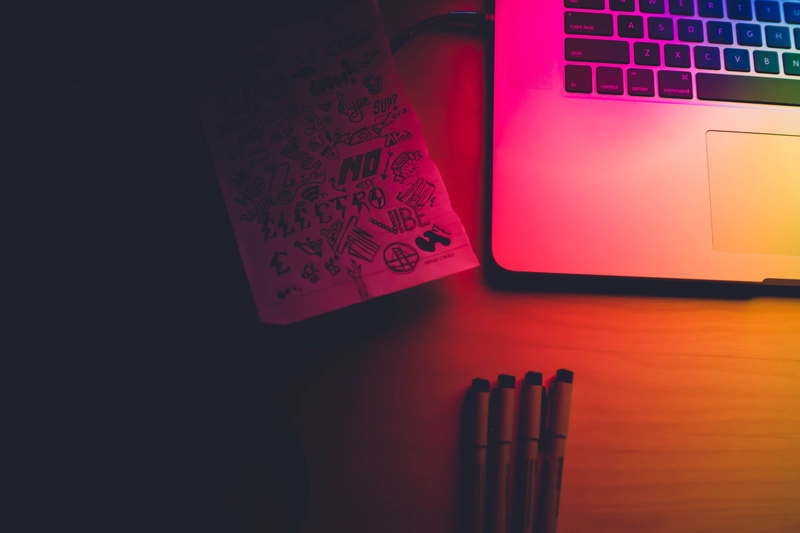 computer, table, communication, indoor, pens, message, keyboard, silver, business, text, design, desk, art, lights, laptop, interior, colorful, close-up