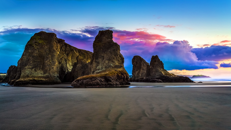 nature, island, sky, scenics - nature, seascape, rock - Object, sea, idyllic, no People, rock formation, solid, tranquility, 4K, beach, tranquil scene