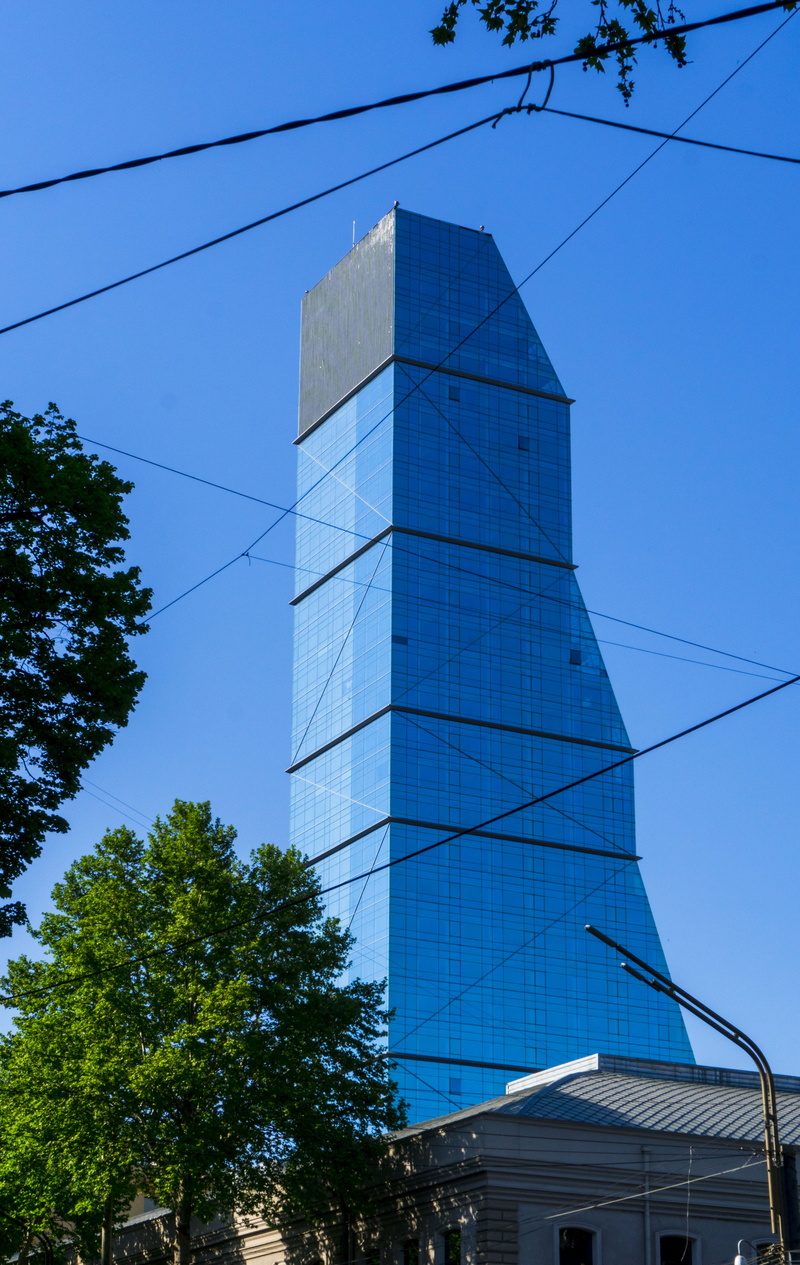 power supply, clear sky, nature, 4K, city, office building exterior, low angle view, building exterior, pop, shapes, electricity, outdoors, glass - material