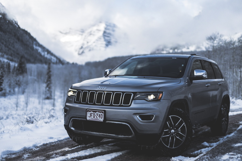 outdoors, car, snow, tree, motor vehicle, grand, frozen, mode of transportation, cherokee, focus on foreground, scenics - nature, extreme weather, winter