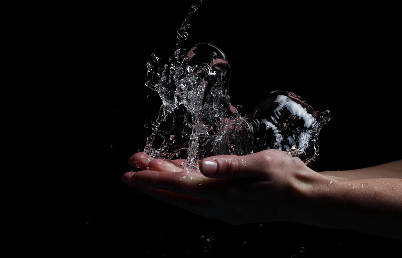body, food And Drink, refreshment, splashing, healthy Lifestyle, wave, one Person, clean, copy space, healthy Eating, ripple, flowing Water, stream, hygiene