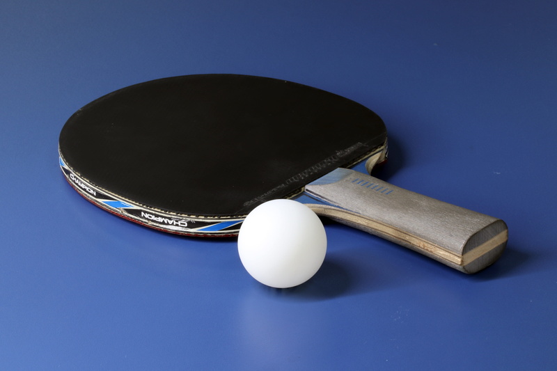 high angle view, sport, competition, racket, ping pong, no people, blue, break, white room, play, ping-pong ball, hobby, healthy lifestyle, olympic, activities