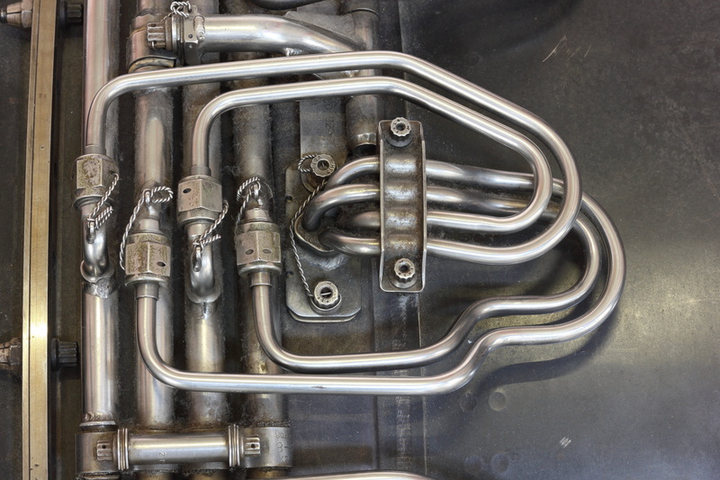 wall - building feature, car, city, shiny, j79, general, spray bar, piping, steel, alloy, high angle view, lockwire, 5K, music, musical instrument, manifold