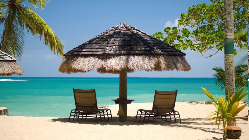 seat, tropical climate, outdoors, sunlight, nature, vacations, travel destinations, tahiti, no people, thatched roof, outdoor chair, water, 720P, chair