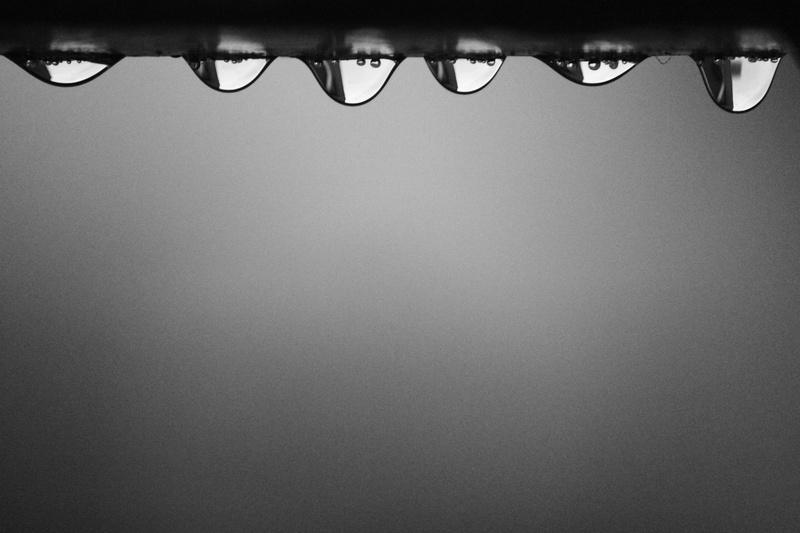 backgrounds, 2K, black-and-white, art, architecture, dew, rain, studio shot, wet, surface, dewdrop, minimalist, texture, background, dark, abstract, copy space