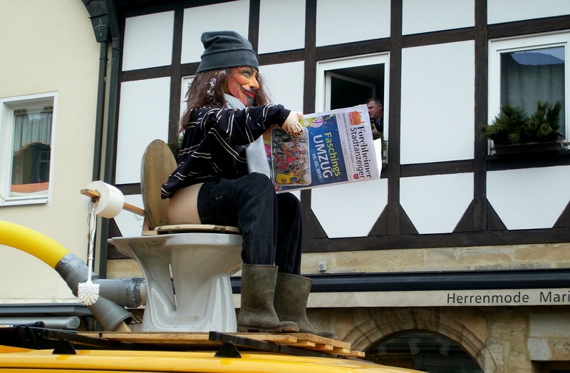 carnival, day, casual clothing, shrove monday, lifestyles, parade floats, one person, bavaria, clothing, three quarter length, young adult, window, women