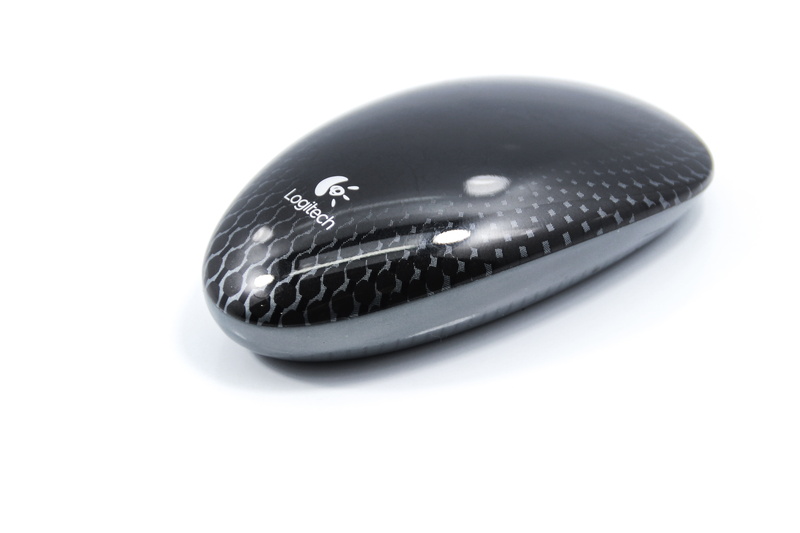 black, white background, reflection, equipment technology, image, no people, close-up, business, computer mouse, black color, still life, communication