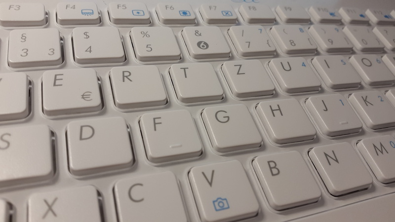 laptop, backgrounds, letter, connection, chiclet keyboard, letters, input, computer part, capital letter, 4K, input device, Keys, alphabet, technology