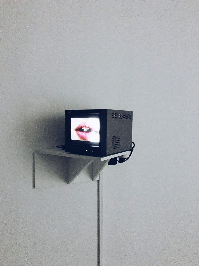 china, shelf, no people, stereo, black color, led, electrical device, wall - building feature, photography themes, connection, corner, antenna, smart phone