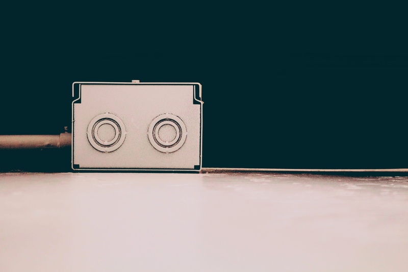 plug, retro styled, old, close-up, switch, appliance, lock, history, window, music, obsolete, metal, electrical device, dryer, cassette player, blank, linen