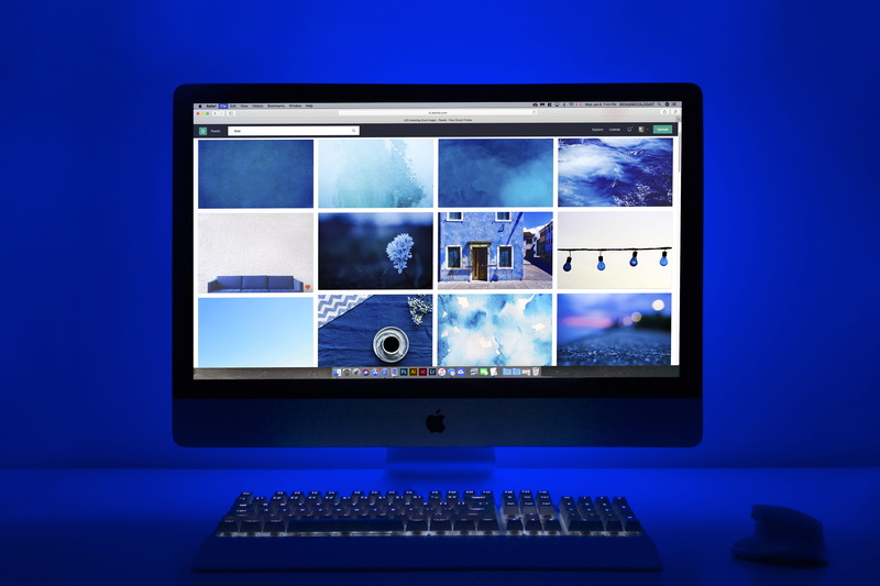 portable, device, computer monitor, silver, computer, information, broadcasting, the media, digital composite, laptop, mouse, workplace, wireless technology