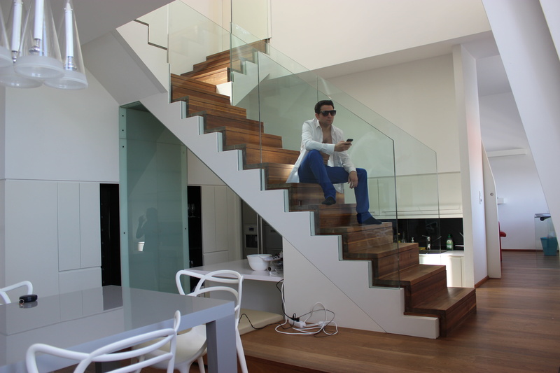 stairs, man, view, 5K, one person, day, interior, people, model, portrait, inside, staircase, sunglasses, office, bodyguard, room, business, male, glass - material