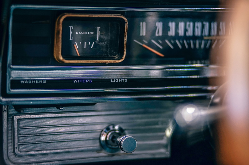 indicator, retro styled, text, knob, mode of transportation, low, number, indoors, design, electronics, auto, no people, instrument, selective focus, classic
