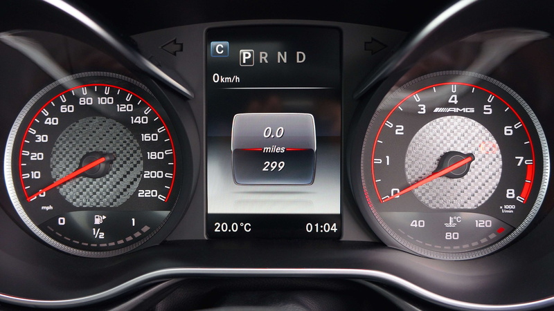 mode of transportation, style, control panel, close-up, instrument, air vehicle, speed, indicator, 4K, design, number, indoors, technology, car interior