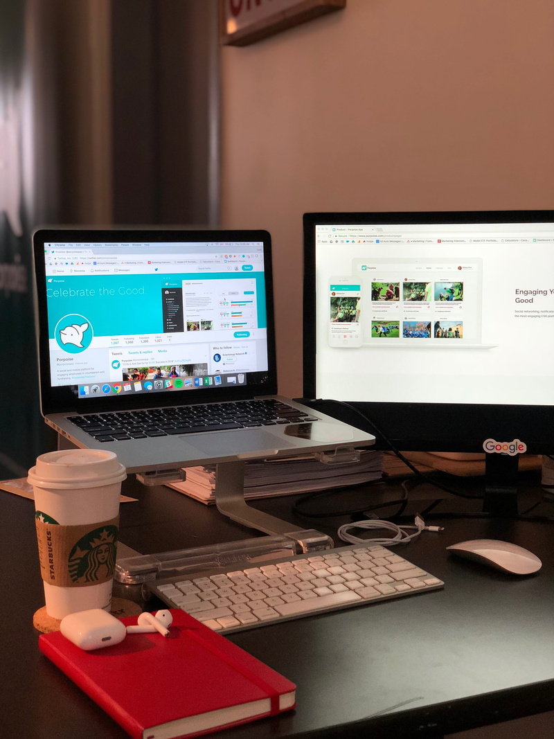 internet, creative, pc, moncton, desk, canada, furniture, communication, apple, 4K, equipment, business, coffee, wireless technology, cup, mouse, technology