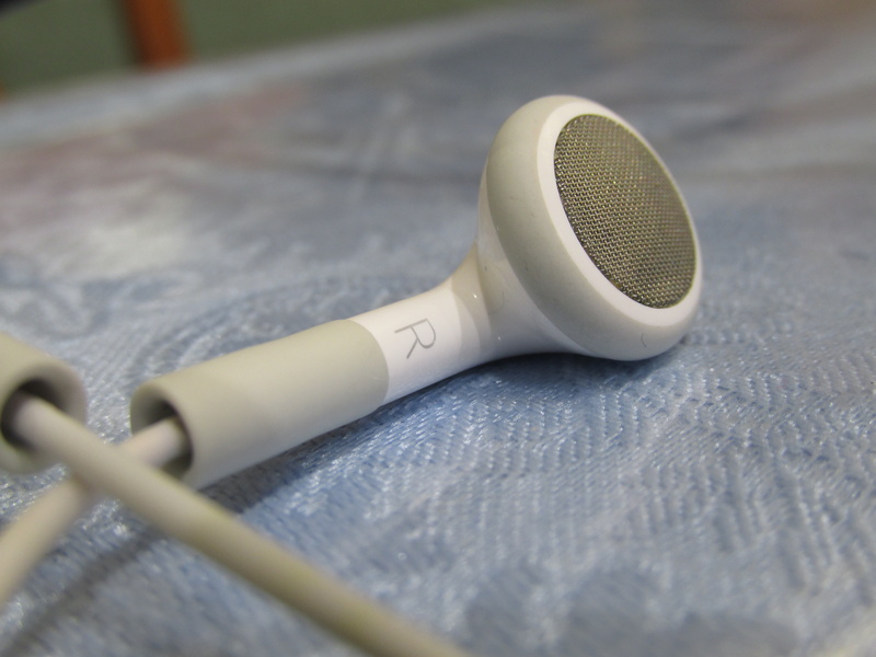 equipment, white, indoors, earpods, arts culture and entertainment, communication, headphones, no people, earphones, music, electronic, audio equipment