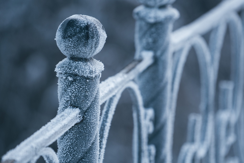 icy, outdoors, focus on foreground, blue, 5K, snow, macro, day, nature, architecture, spirituality, frost, close-up, frozen, transportation, rails, wheel