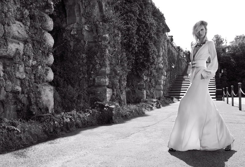 wall, magazine, leaves, dress, stairway, eyes, hair, 4K, Karolina Kurkova, photo shoot, black and white
