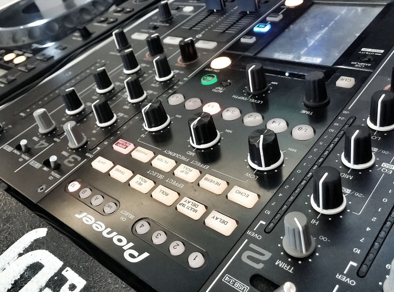 control, industry, control panel, communication, mixing, arts culture and entertainment, equipment, Deejay, sound recording equipment, studio, Entertainment