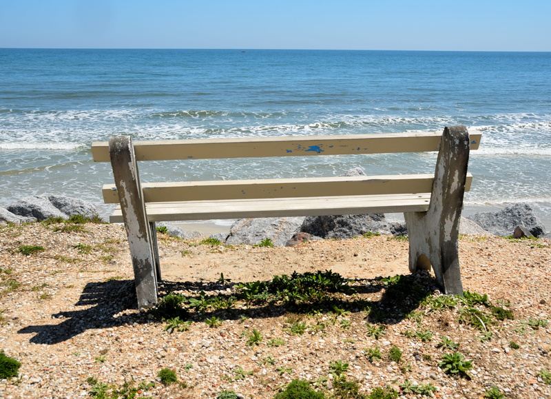 scenics, scene, horizon, coast, coastline, wave, ocean, sky, travel, seat, empty, sunlight, shore, tranquil scene, relax, wooden post, idyllic, scenics - nature