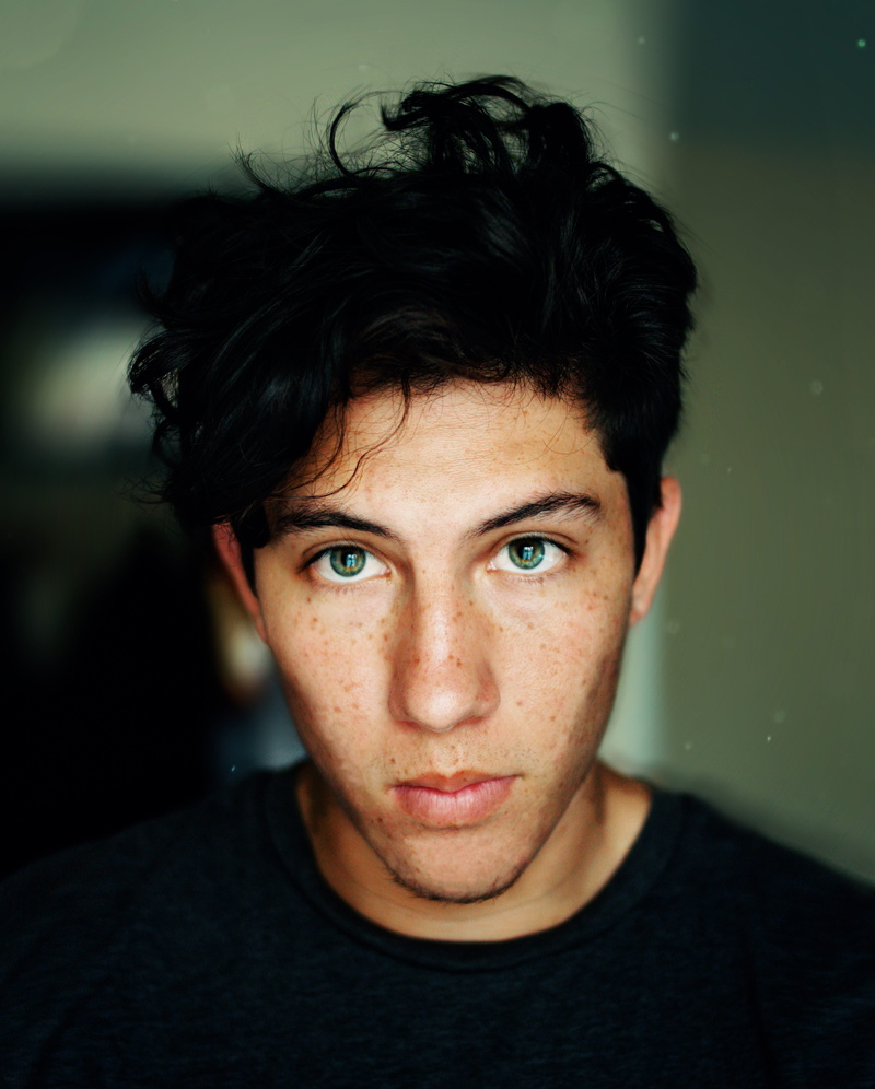 eye, neck, green eye, portrait, person, young men, guy, black hair, amazing, headshot, handsome, face, lifestyles, young adult, real people, eyebrow, human
