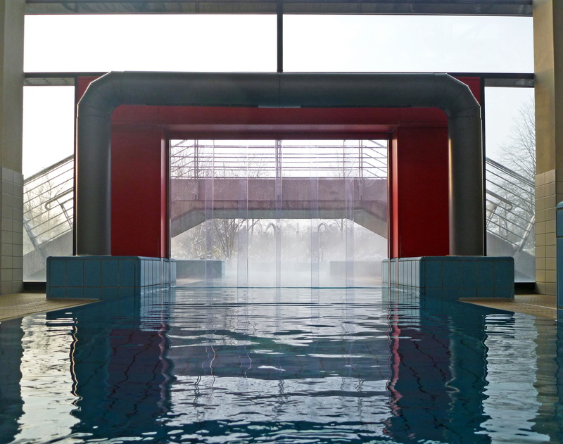 day, steam, nature, indoor swimming pool, entrance, connection channel, pool, water, glass, no people, outdoor swimming pool, winter, contemporary, 2K