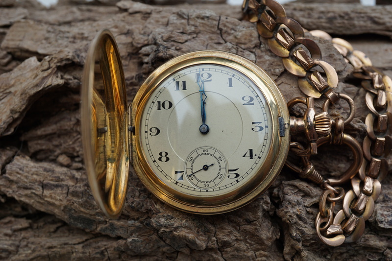 pocket watch, the past, close-up, time, indoors, instrument of time, accuracy, antique, ancient, clock, number, no people, minute hand, clock face, old