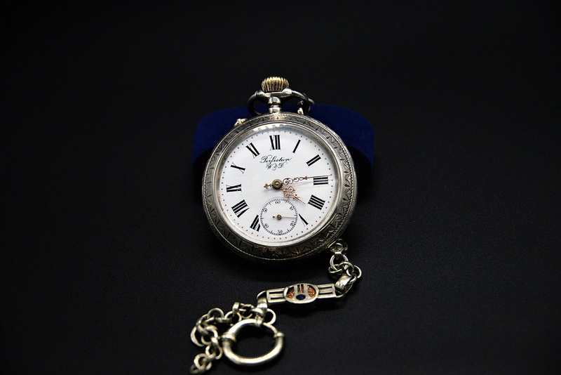 pocket, luxury, watch, time, silver, jewelry, 5K, pocket watch, single object, studio shot, fob, black background, displaying, metal, wristwatch, antique