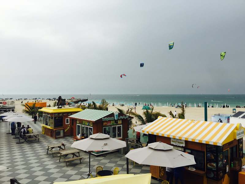 dxb, houses, sky, incidental people, vacations, horizon over water, jumeira 3, parasol, palm jumeirah, group of people, vivid, water, dubai, holiday, day